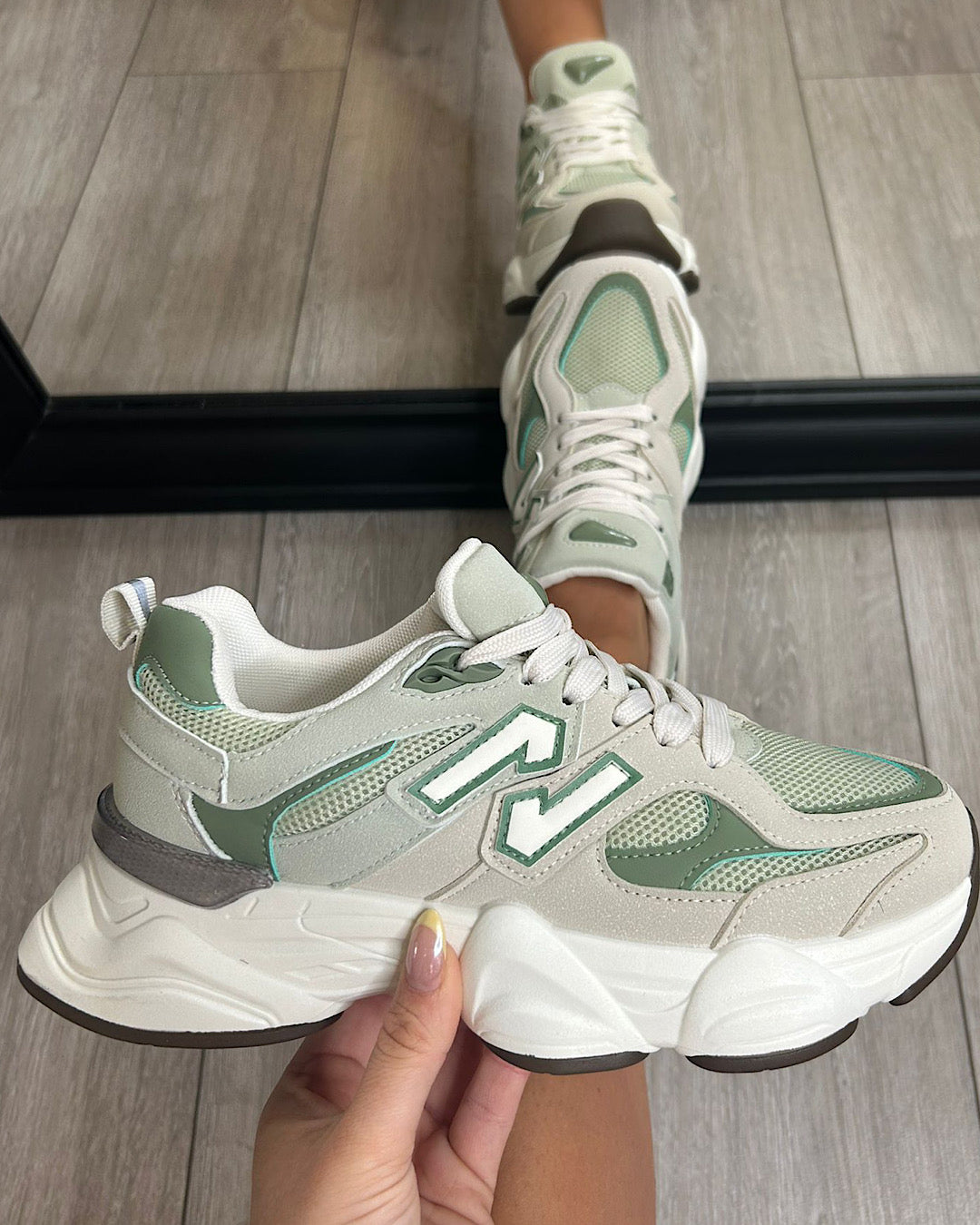 Khaki Beżowe Grube Sznurowane Trampki