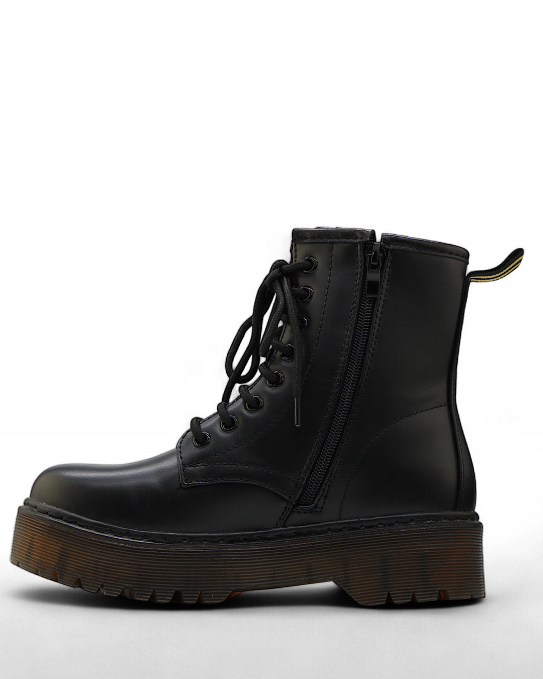 Czarne, grube buty na platformie